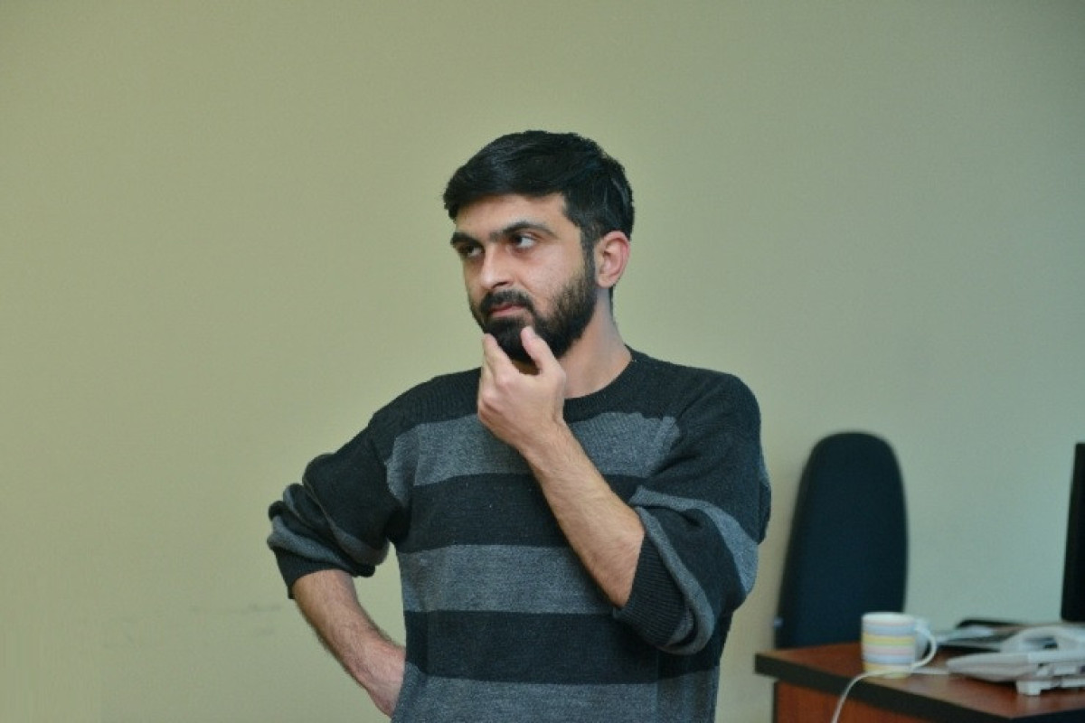 Ayxan Ayvaz, yazıçı