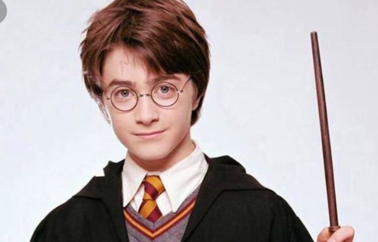 “Harri Potter” rekord qiymətə satıldı