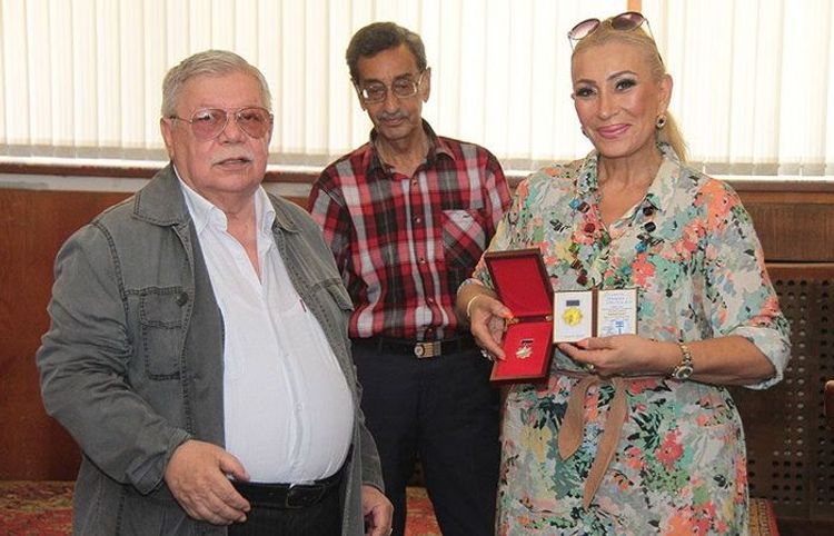 Aktrisa “Sənətkar” medalına layiq görüldü
