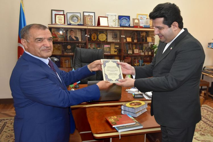 Azərbaycan və İran Milli Kitabxanaları arasında memorandum imzalanıb