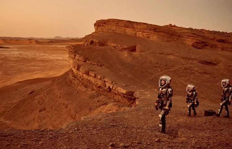 Marsdan geri qayıdan ilk insan  - Yeni hekayə