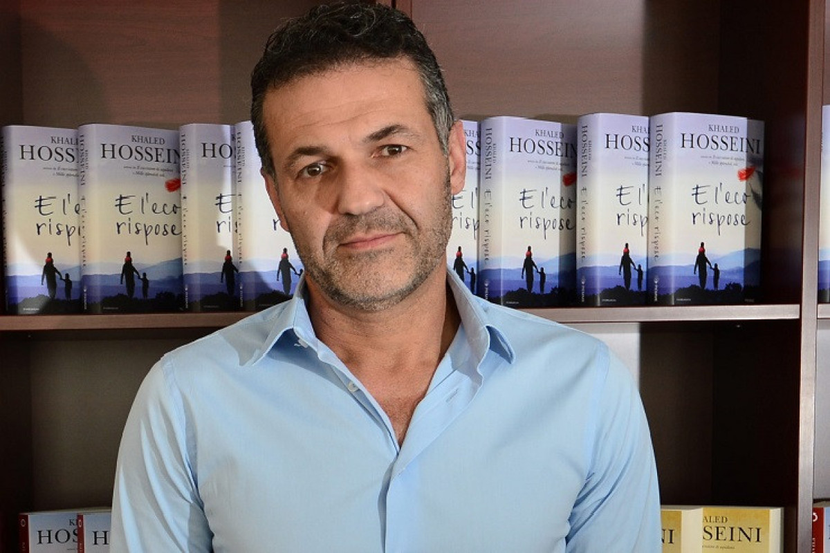 Xalid Hüseyni, əfqan yazıçı