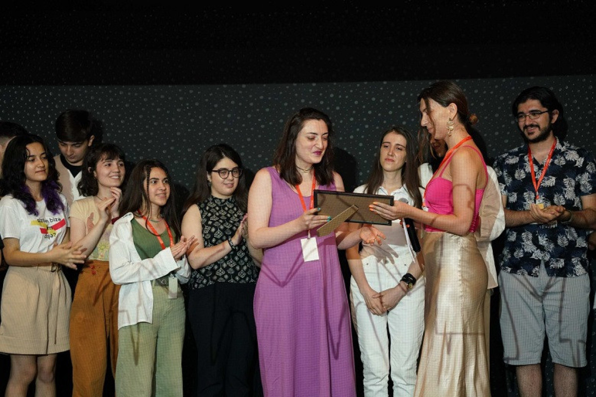 III Sevil Beynəlxalq Qadın Sənədli film festivalı sona çatdı 