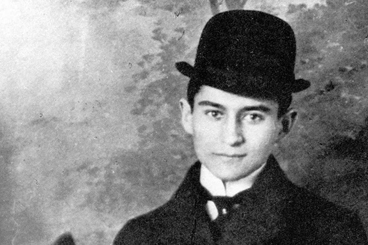 Kafka "Məhkəmə" romanında hansı texnikadan istifadə etmişdi? 