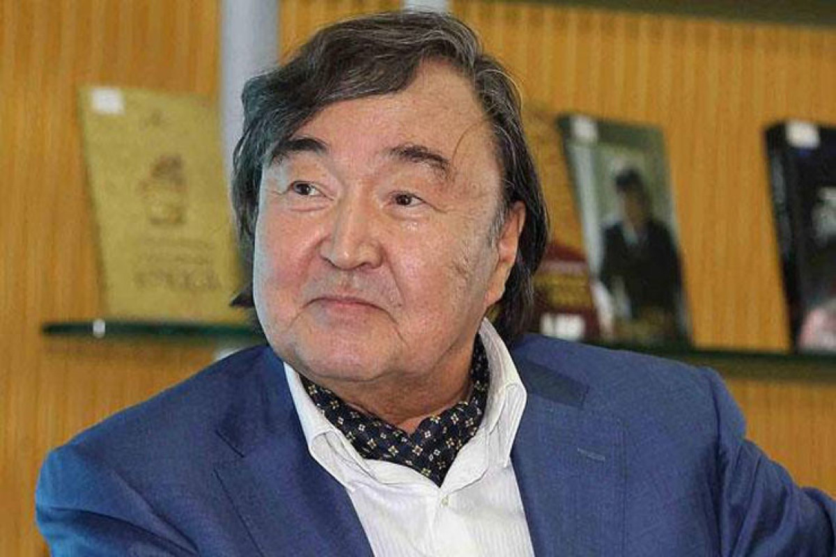 Oljas Süleymanov, Qazaxıstan şairi