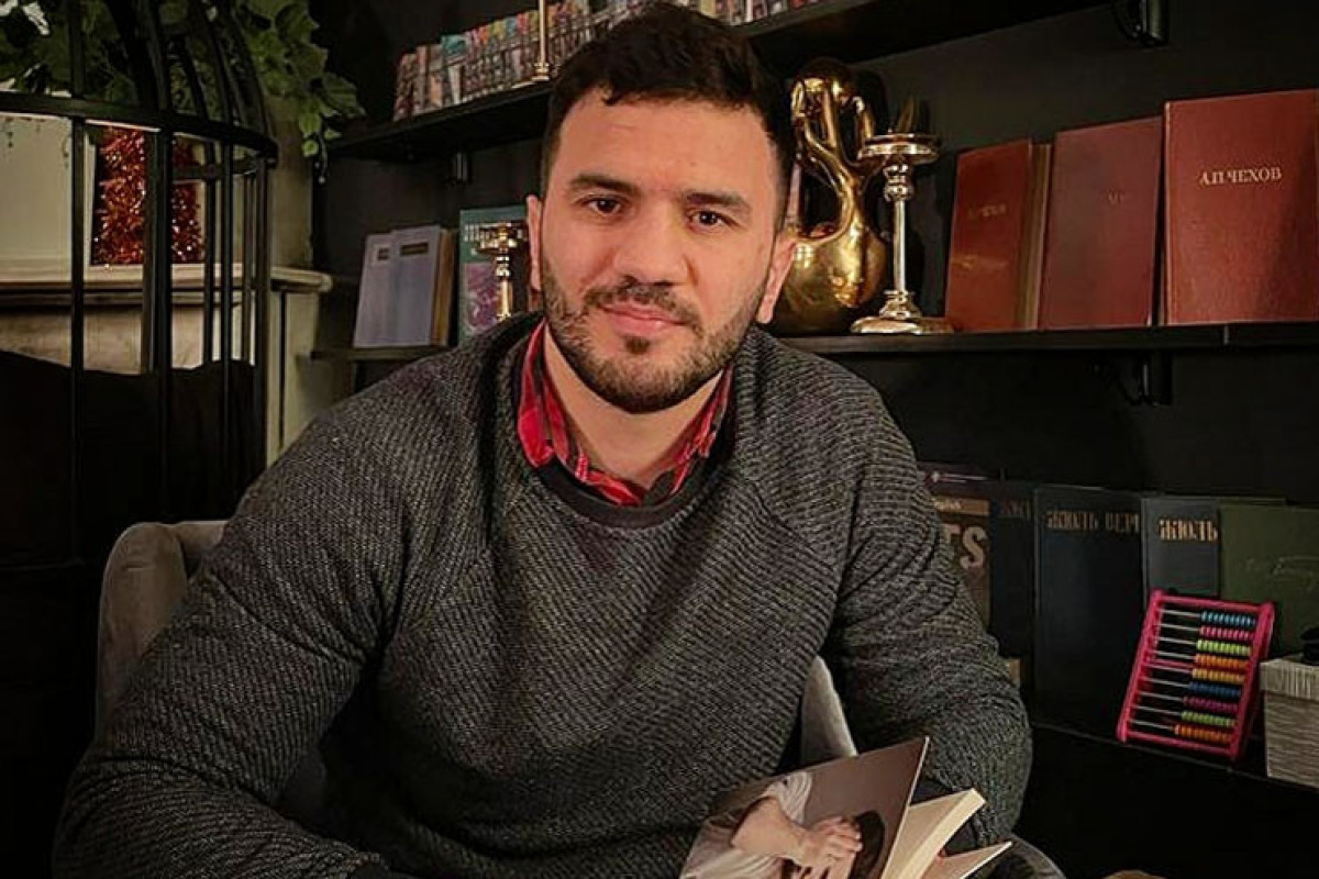 Ulucay Akif, yazar