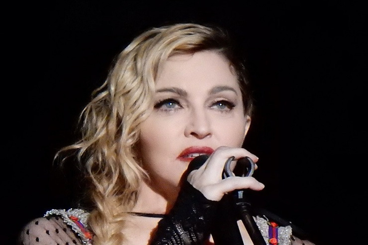 Madonna haqqında film çəkiləcək 