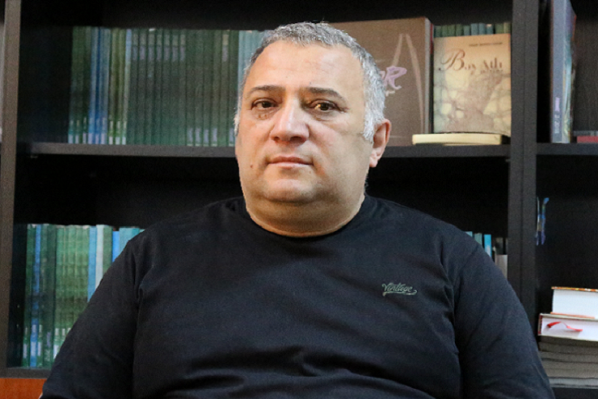 Mübariz Örən, yazıçı