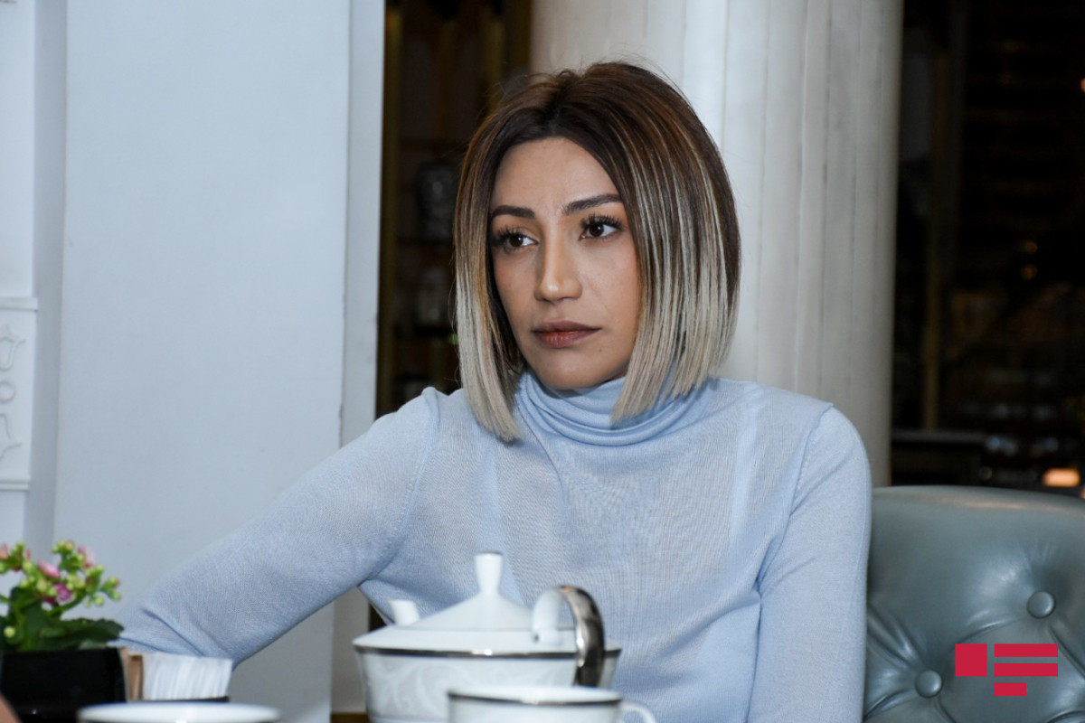 Röya Ayxan, Xalq artisti