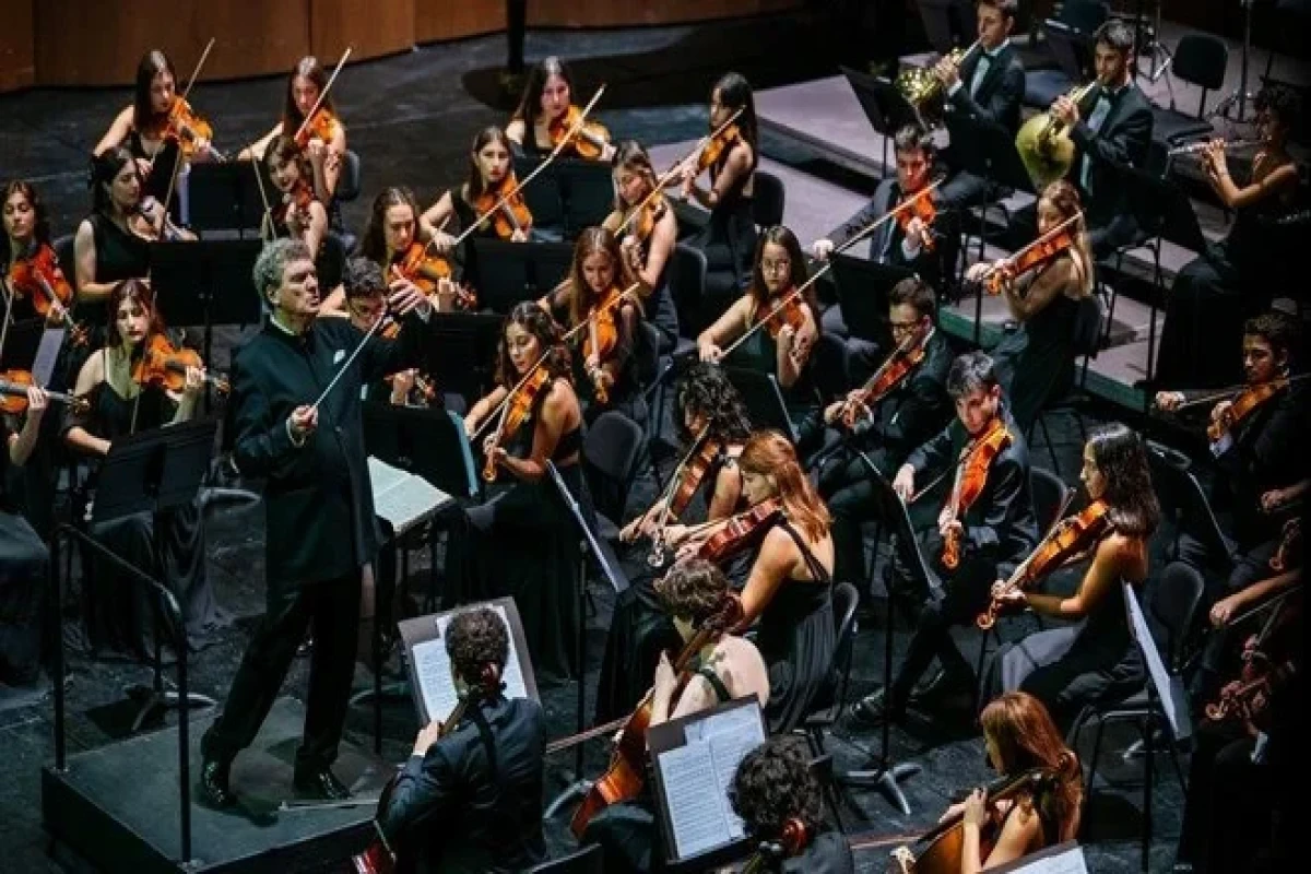 Türkiyə Gənclik Filarmoniya Orkestrinin qastrolu başladı 