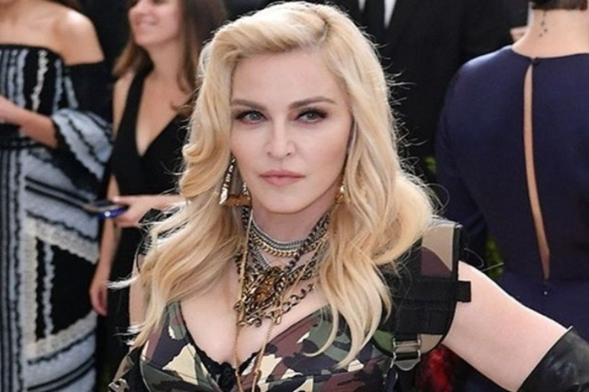 Yenidən sağlamlığına qovuşan Madonnanın rəqs videosu 