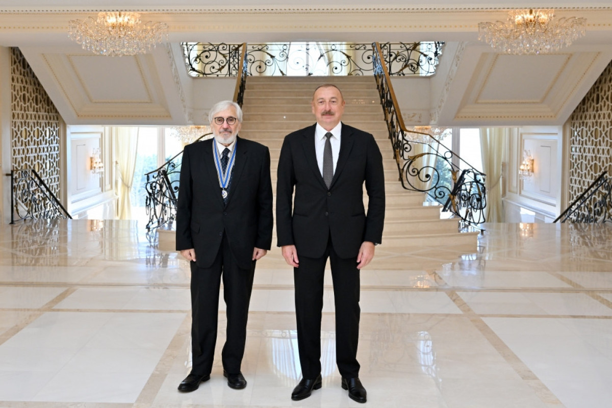 Prezident Oqtay Mirqasımova “İstiqlal” ordenini təqdim etdi  