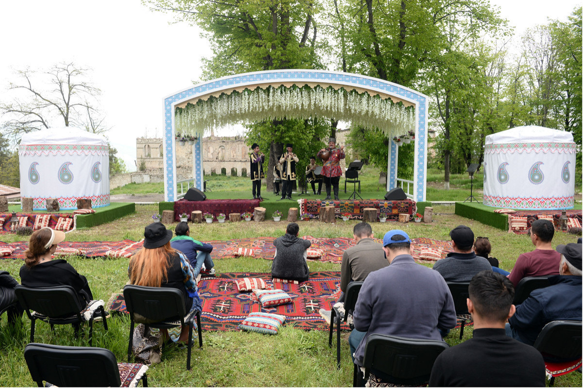Şuşada “Xarıbülbül” Beynəlxalq Musiqi Festivalı başladı - Fotolar 