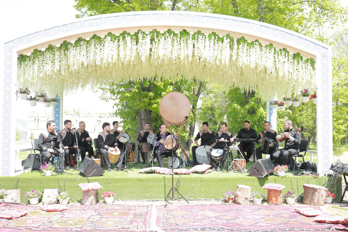 “Xarıbülbül” Beynəlxalq Musiqi Festivalının sonuncu günü  