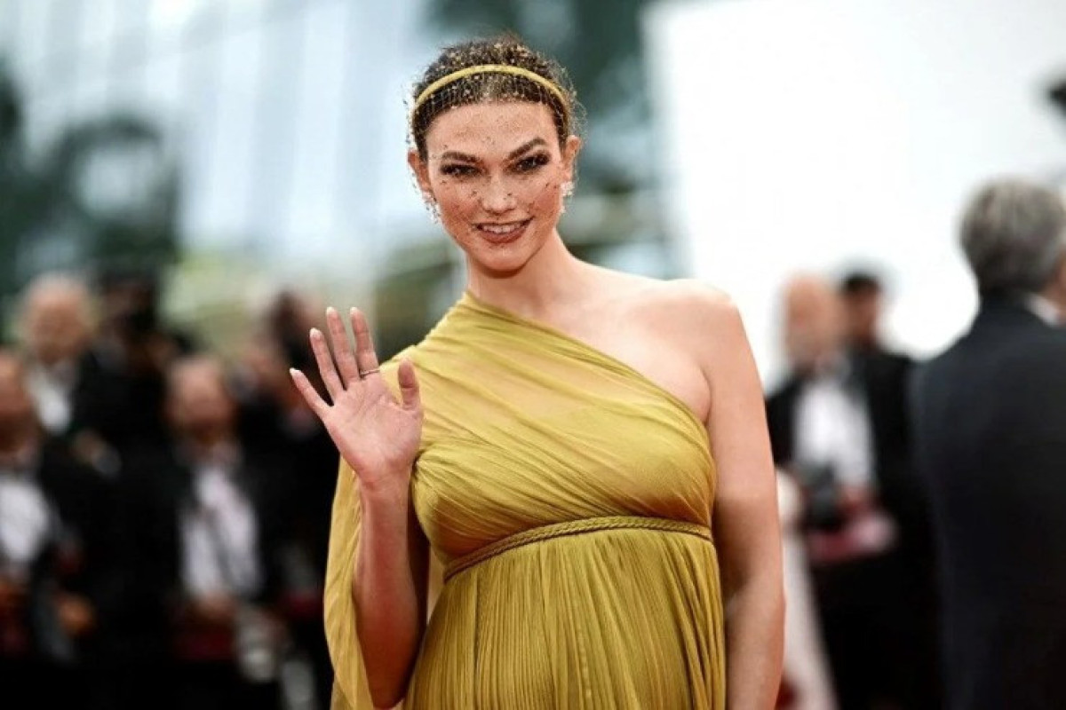 Karlie Kloss Kann Film Festivalında 