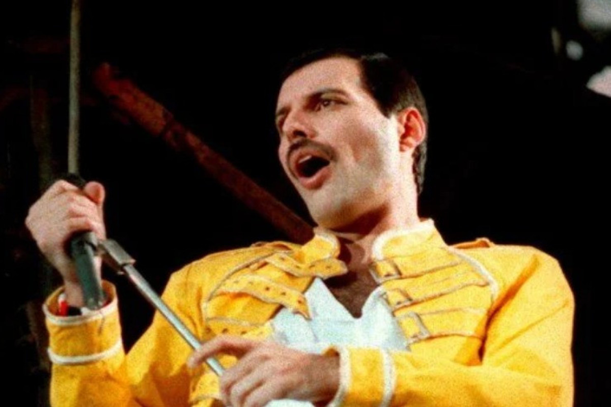 Queen-in musiqi arxivi rekord qiymətə satışa çıxarıldı 
 