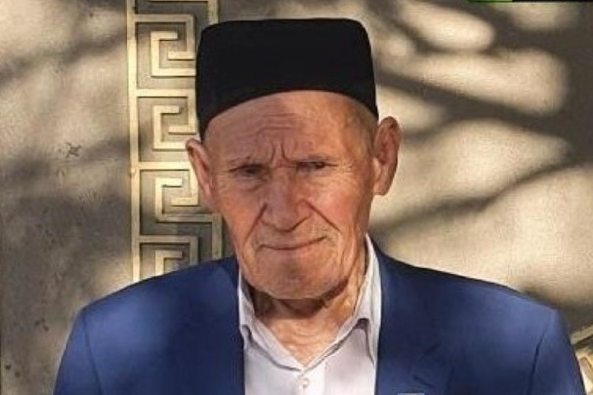 Tacik yazıçısı vəfat etdi  