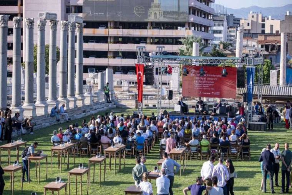 Beynəlxalq İzmir Ədəbiyyat Festivalı keçirilir 