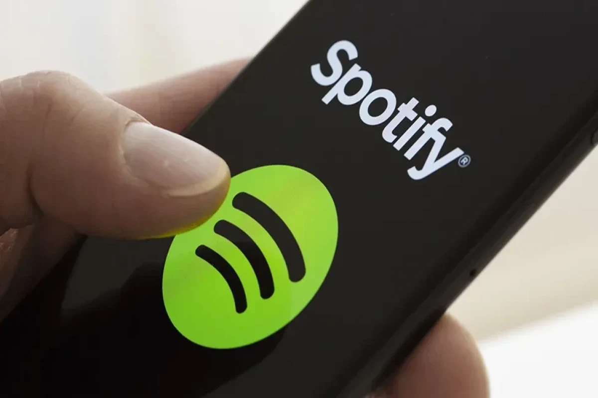 "Spotify" söyüşləri filtrləyə bilmir 