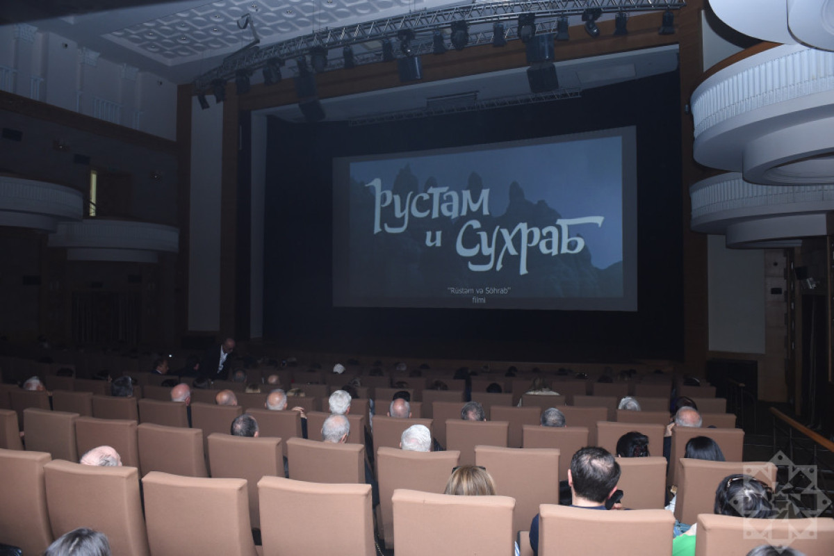 “Tacik Kinosu Günləri”nin  açılış mərasimi oldu