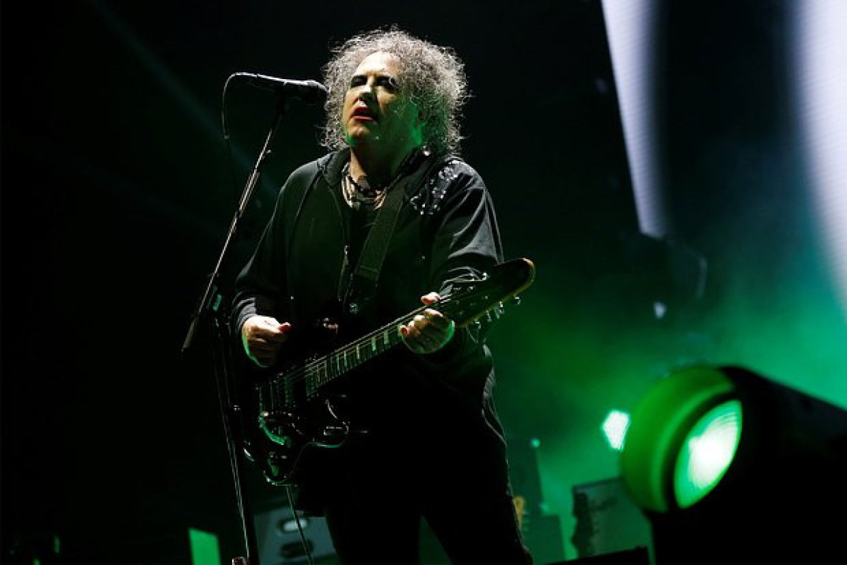 "The Cure"dən on altı ildən sonra yeni albom 