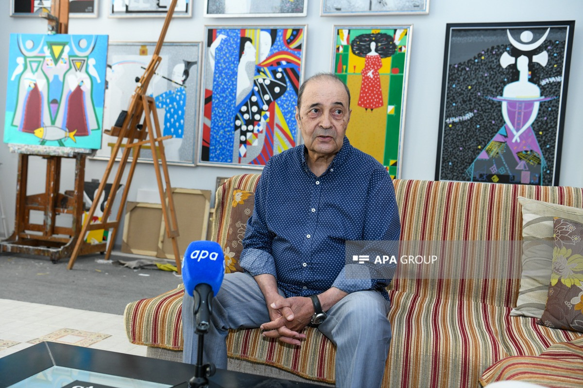 Xalq rəssamı: "Fransada bizi hədələyən erməni hədiyyə vermək istədi, götürmədik" - Müsahibə  