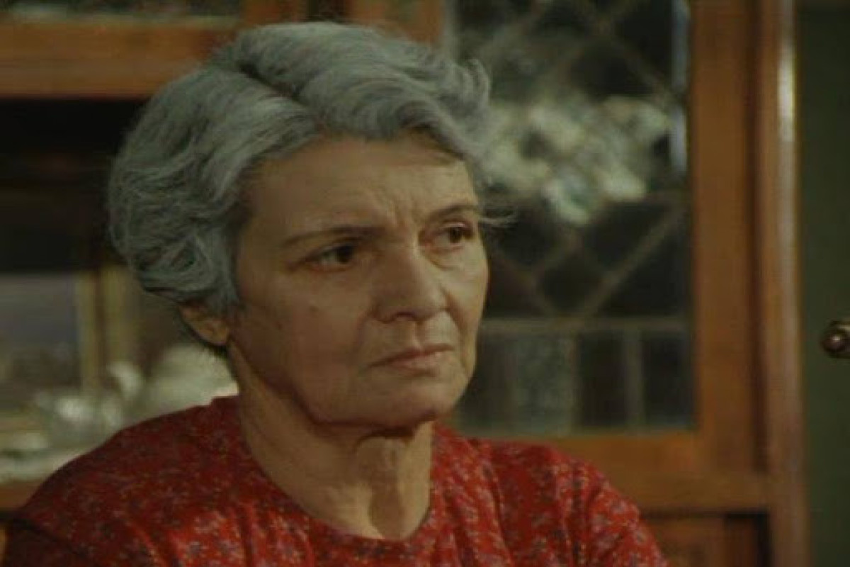Şəki İpəkçilik kombinatından Gəncə  Teatrının səhnəsinədək...  - Yarım əsrdə  400-dən çox rol 