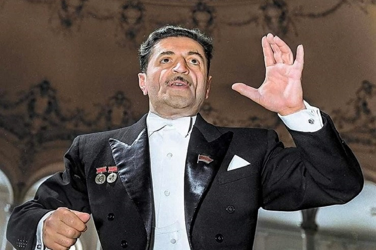 Peterburqda Opera və Balet Teatrının baş dirijoru təyin edilən ilk azərbaycanlı sənətkar  