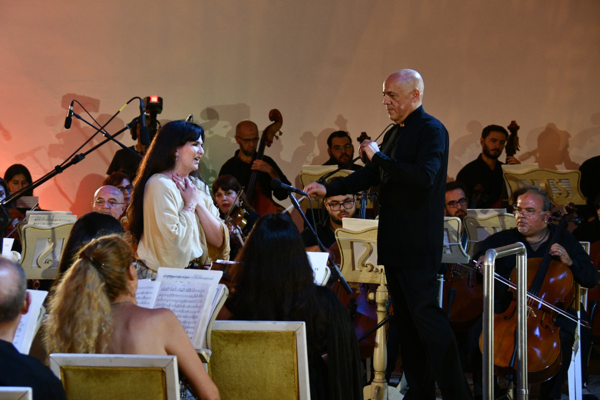 Baxışları Təbrizə qədər uzanan Həmid Herisçi... - Maestro Niyazinin yubiley konsertində  musiqini  ürəyi ilə "görən" kim idi?  