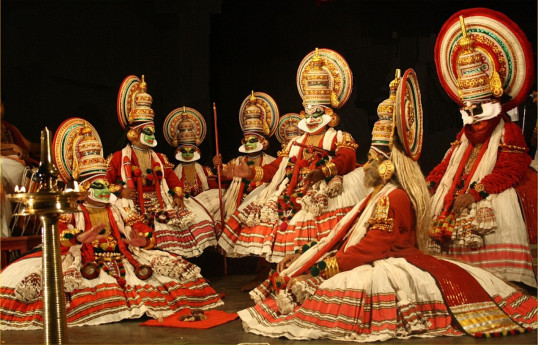 UNESCO-nun Qeyri-maddi Mədəni İrs siyahısındakı ənənəvi teatrlar  