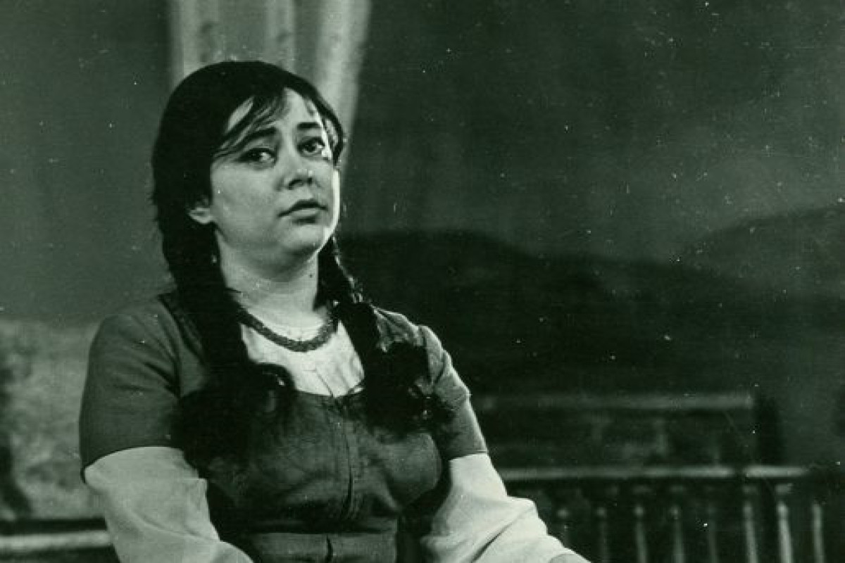 Rəsul Rzanın əsərindəki qəhrəmanın adını daşıyan görkəmli  aktrisa - O, kimin arzusu ilə səhnəyə çıxmışdı?    