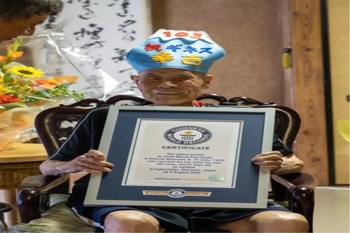 Yaponiyanın 102 yaşlı alpinisti   Fuji dağının zirvəsində