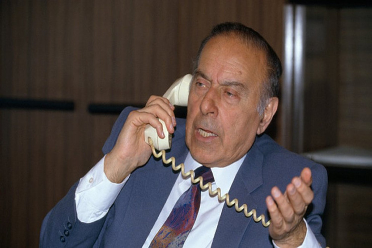 Heydər Əliyev Füzuli və Nəsiminin məzarlarını Azərbaycana gətirmək istəyirdi... - Tarixi müsahibə  