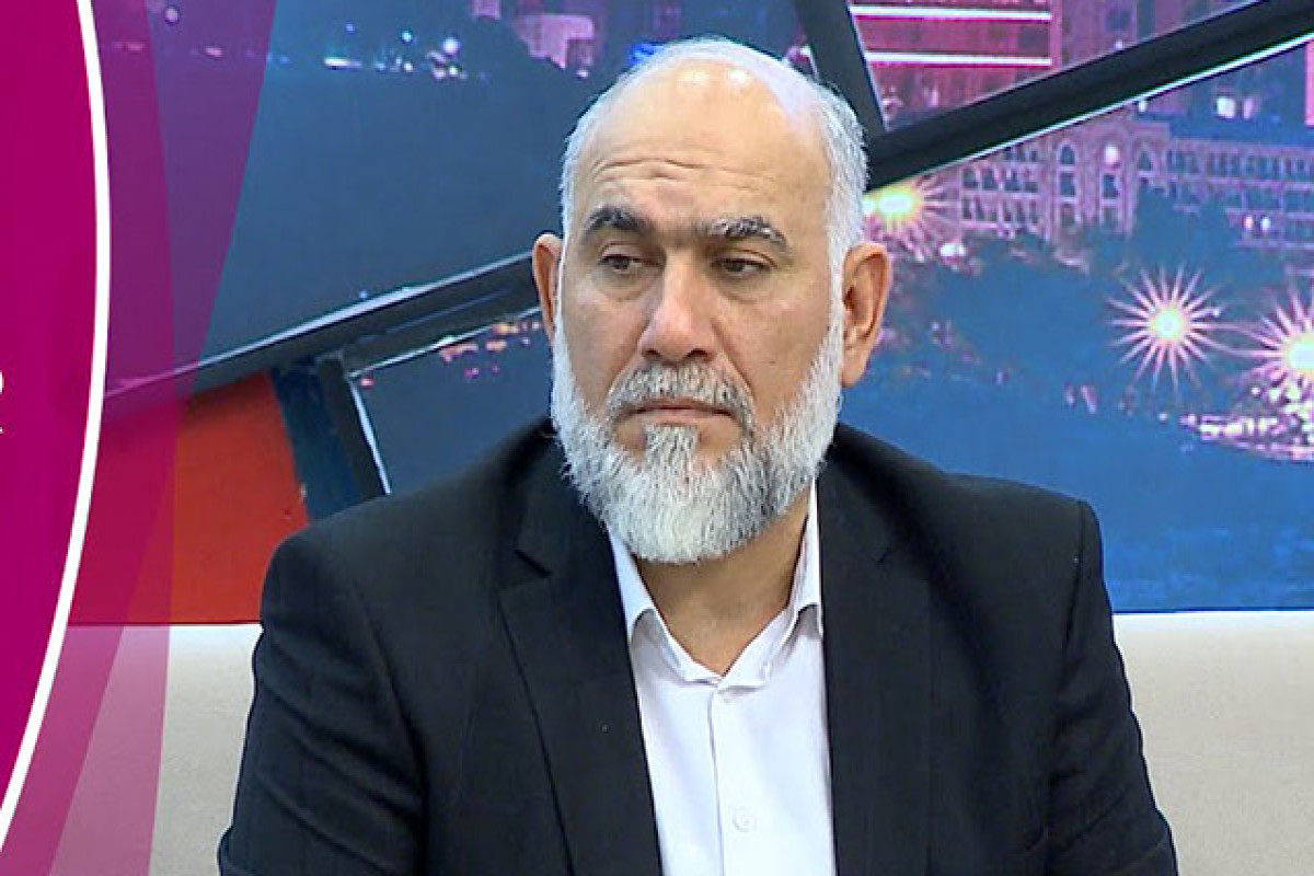 Elşən Xəzər Azərbaycandan köçdü 
