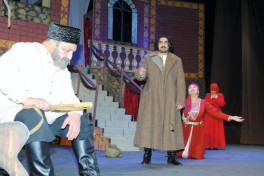 Sumqayıt Teatrında yeni tamaşa: "Varlı ev" 