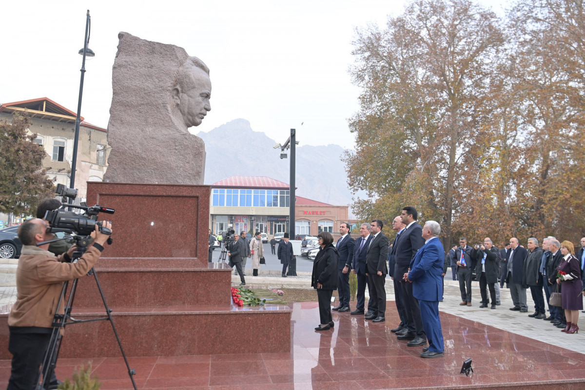 Akademik Yusif Məmmədəliyevin abidəsinin açılışı olub 