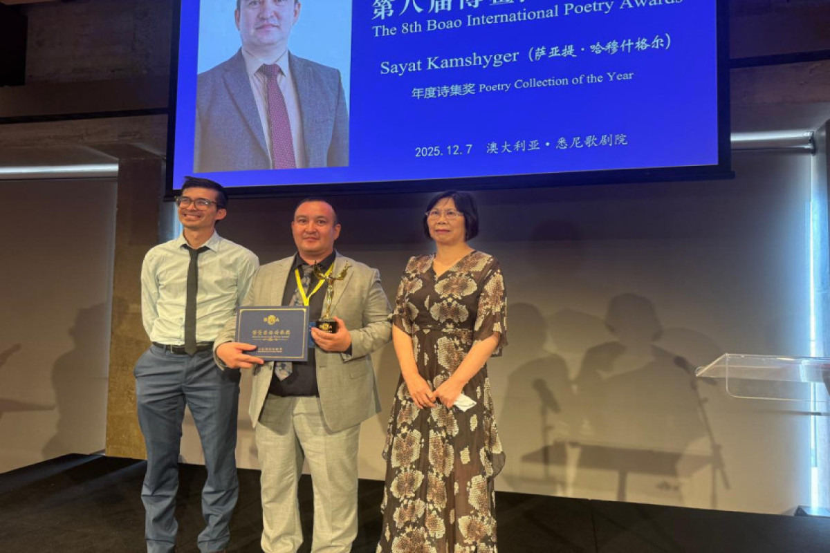 Qazax şairinin “Qarabağ” poeması “İlin ən yaxşı kitabı”  seçilib