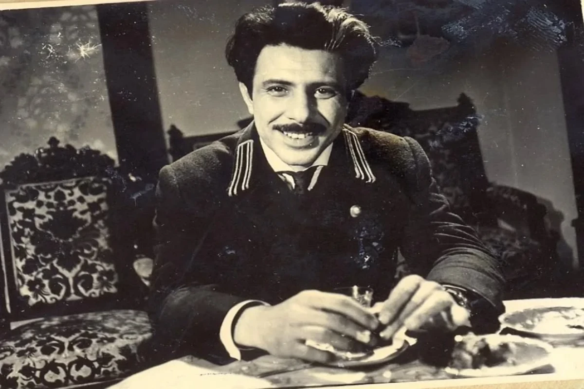 Səhnədən ekrana uzanan ömür - Müxlis Cənizadə öz ustalığını hansı filmdə təsdiqləmişdi?  