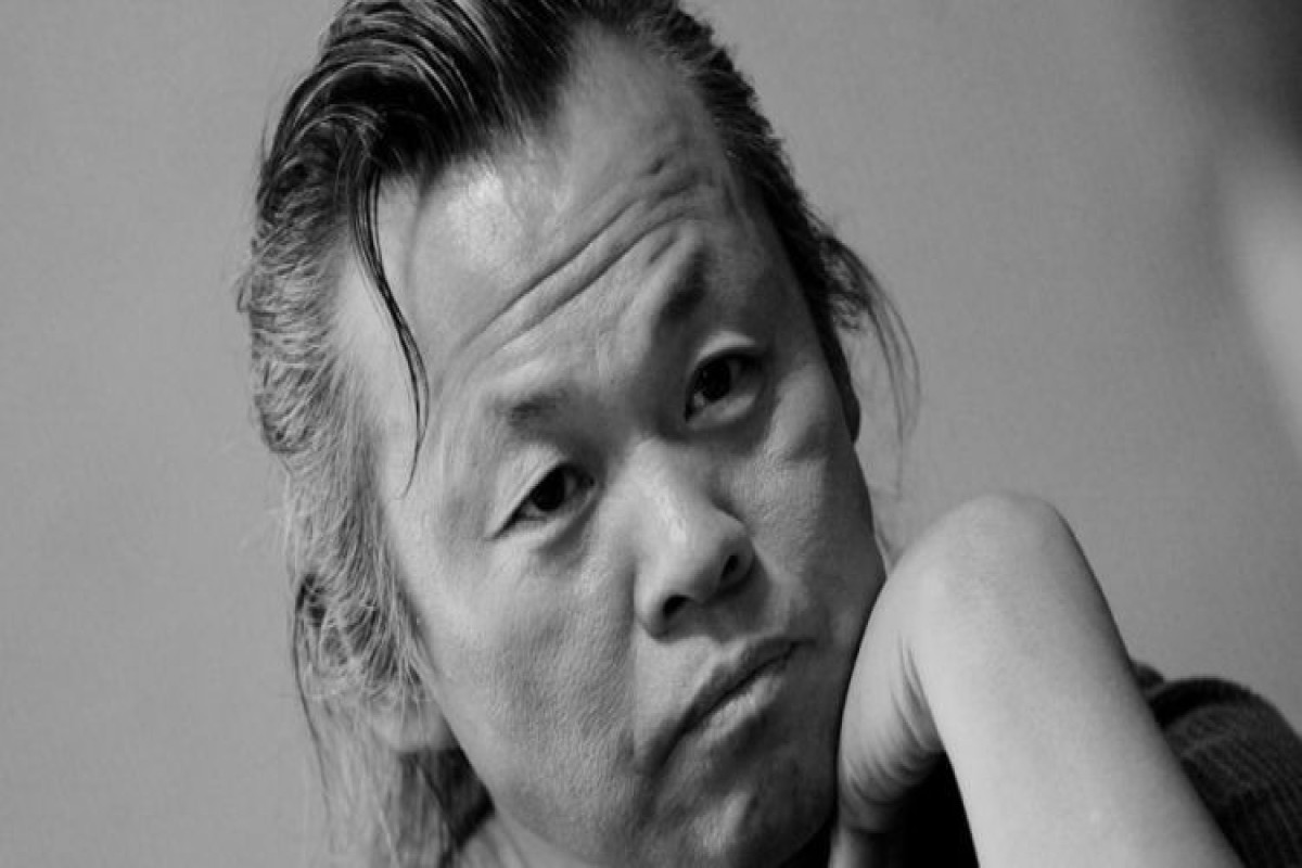 32 yaşında ilk dəfə filmə baxan, 4 il sonra öz filmini çəkən rejissor   