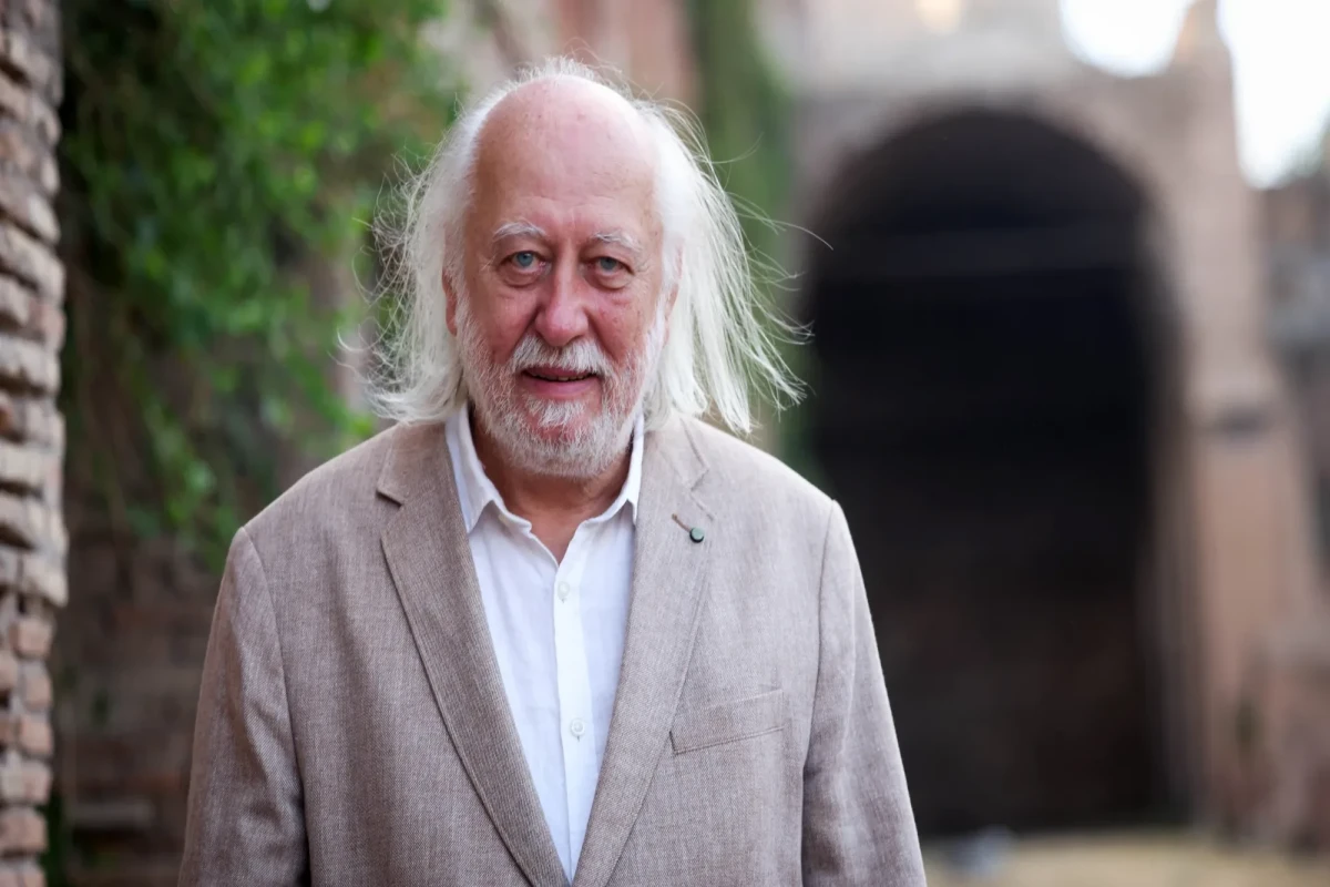 İndi məkan və zaman yalnız bu dünyanın İlon Maskları tərəfindən qurulur - Laslo Krasnahorkainin Nobel nitqi  