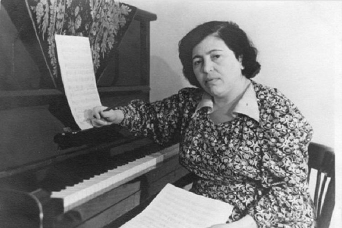 Mahnıları Üzeyir bəyin adına çıxılan, dərs deyən yerdə atəş açılan bəstəkar 