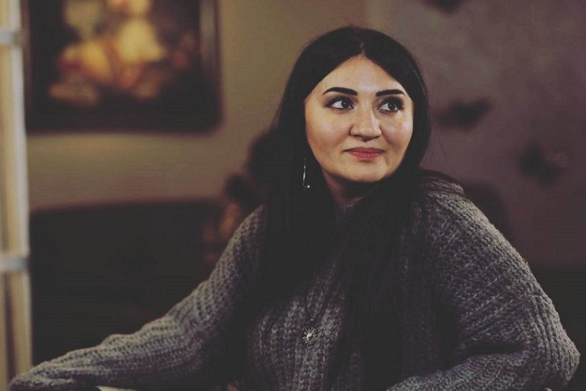 Qoxular - Günel Mehrinin hekayəsi 