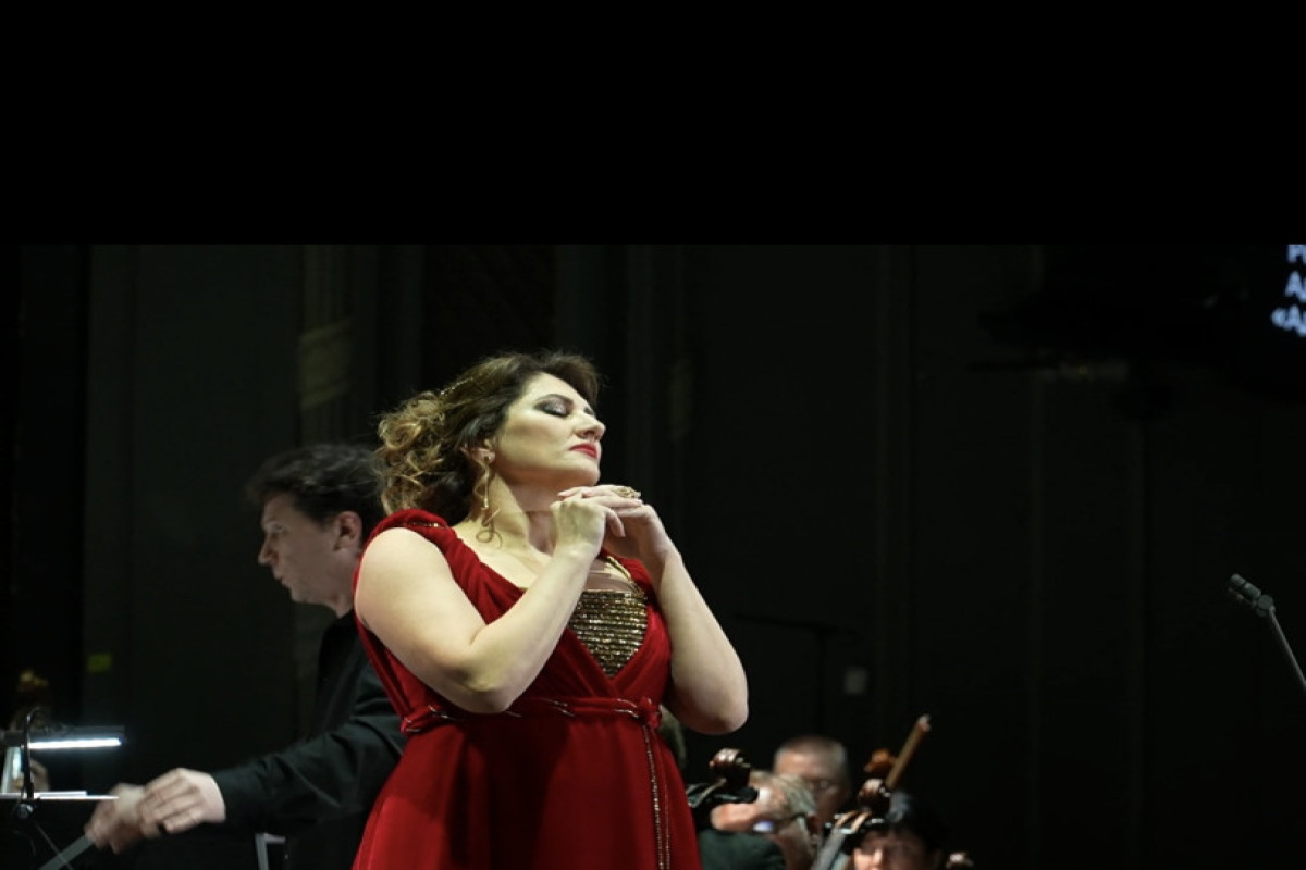 Dinara Əliyeva Bolşoy Teatrında  konsert verdi