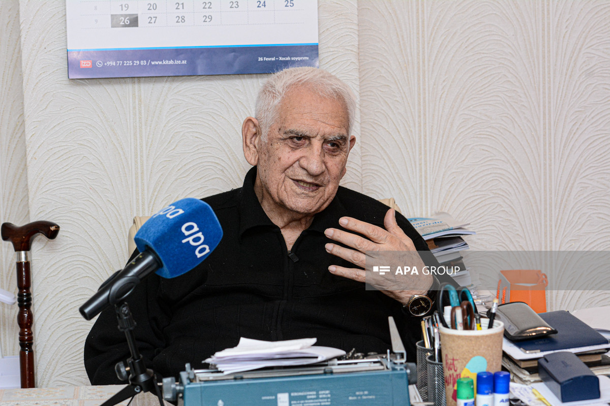 Adil Kərimli Nəriman Həsənzadəni xəstəxanada ziyarət etdi 