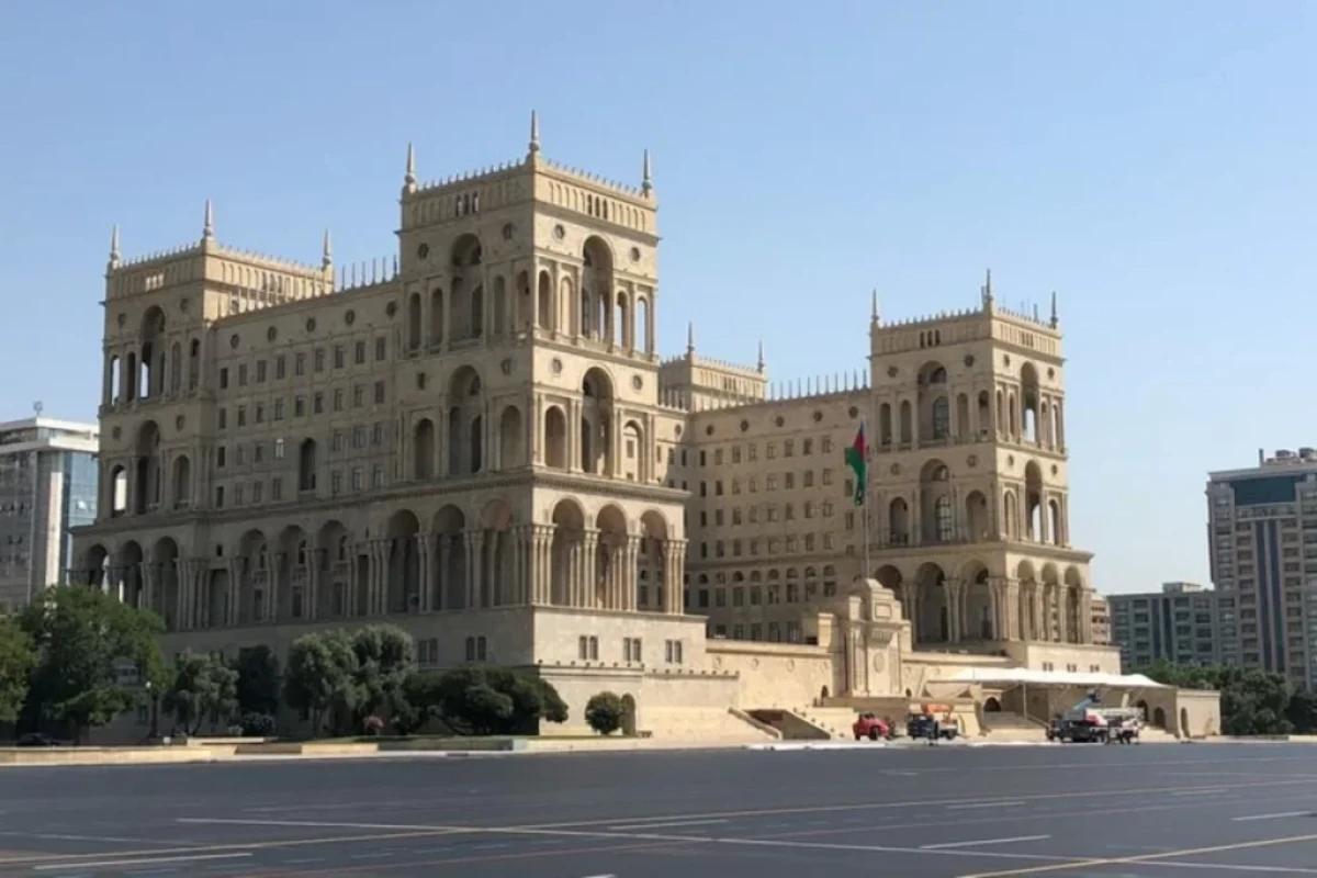 Mədəniyyət Nazirliyinin satın aldığı kitabların tam siyahısı açıqlandı 