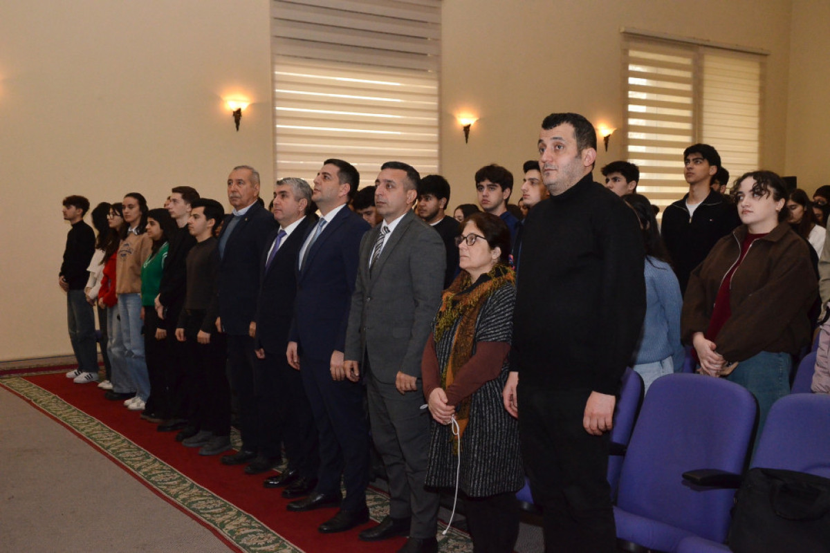 Fətəli xan Xoyskinin 150 illiyinə həsr olunan elmi konfrans keçirildi 