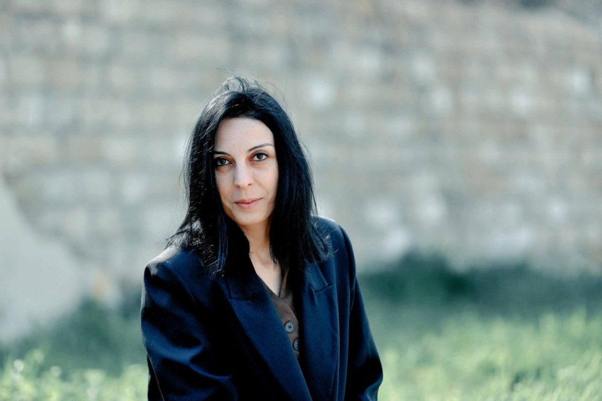 "Hər bədbəxt qadının arxasında başqa bir qadının imzası dayanır" - Qadınlar bir-birinin həyatını necə məhv edir? 