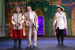 “Büllur başmaq”  tamaşasının premyerası keçirildi