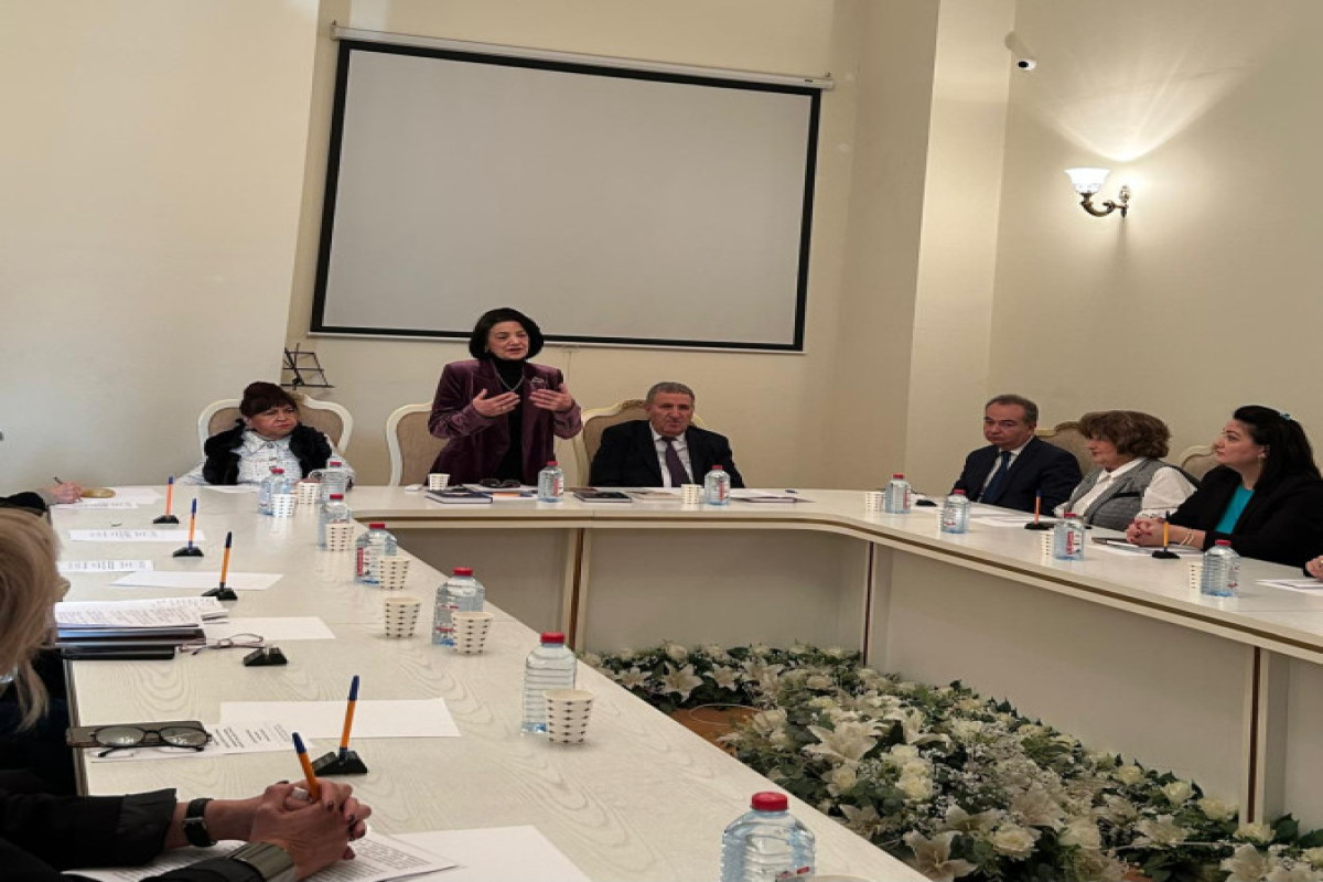 Üzeyir Hacıbəylinin yubileyi münasibətilə çap edilən kitabların təqdimatı keçirildi 