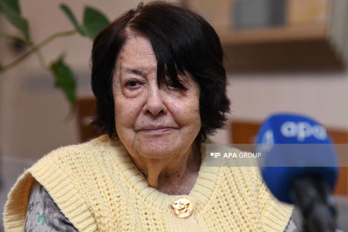 Tofiq Kazımovun həyat yoldaşı:  "KQB-də işləyən qaynım demişdi, Səməd Mənsurun kitablarını yandırın" - Müsahibə 